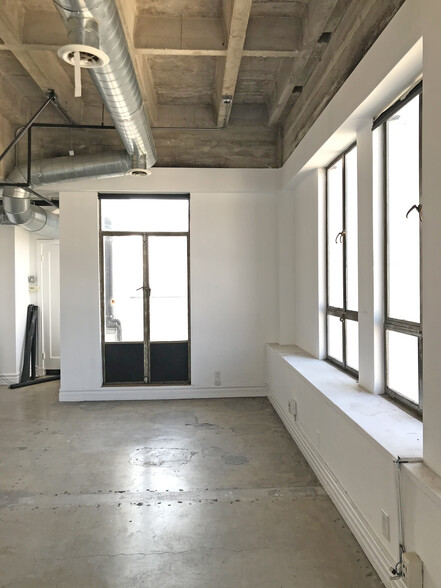 5410 Wilshire Blvd, Los Angeles, CA for lease - Interior Photo - Image 3 of 17