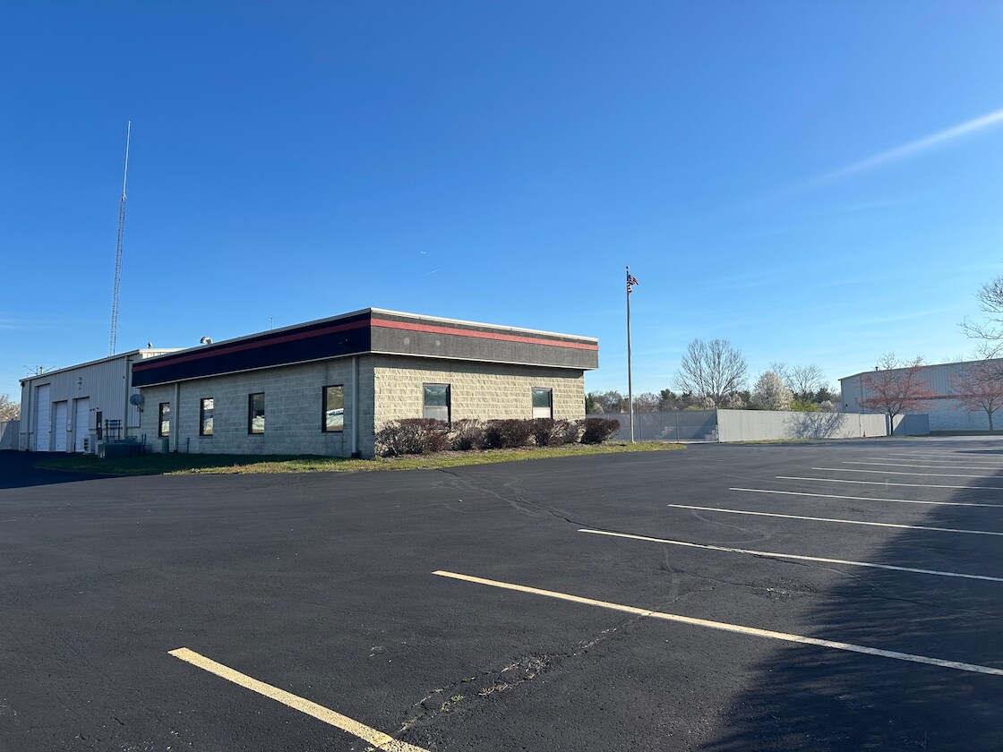 799 Enterprise Ct, Lexington, KY for sale Building Photo- Image 1 of 1