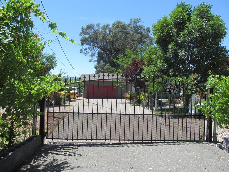 7327 Locke Rd, Vacaville, CA 95688