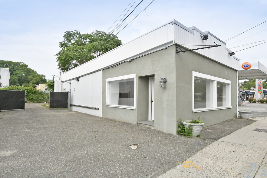 166 Shore Rd, Port Washington, NY for lease - Building Photo - Image 2 of 28