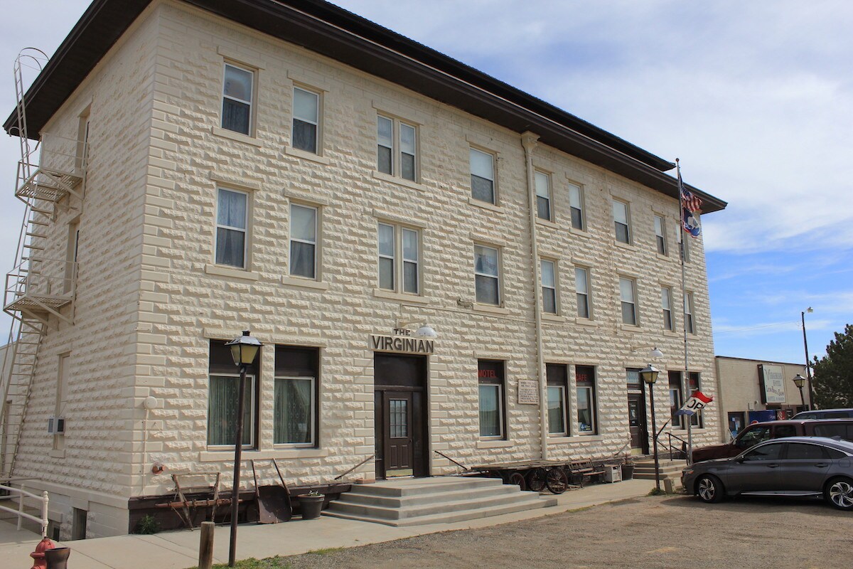 404 Lincoln Hwy, Medicine Bow, WY for sale Building Photo- Image 1 of 1