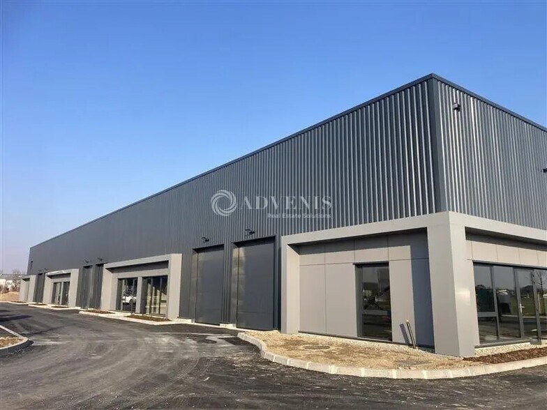 Flex in Eschau for lease - Building Photo - Image 1 of 5