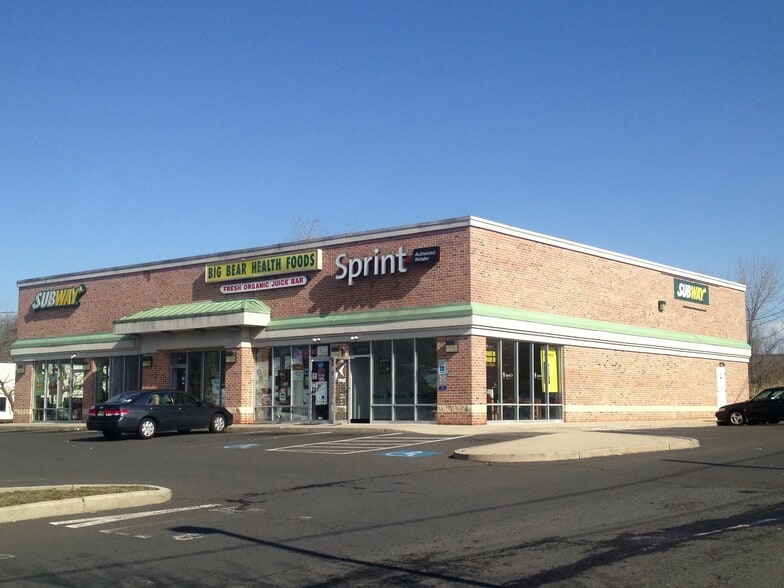 15-21 Arctic Pky, Ewing, NJ for lease - Building Photo - Image 1 of 1