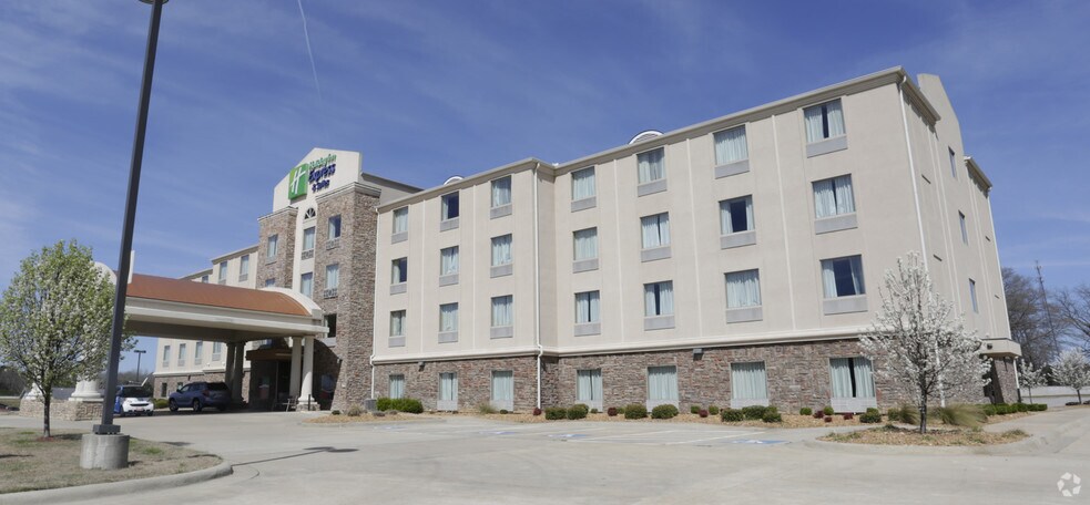 3660 Ferren Trl, Searcy, AR for sale - Primary Photo - Image 1 of 1