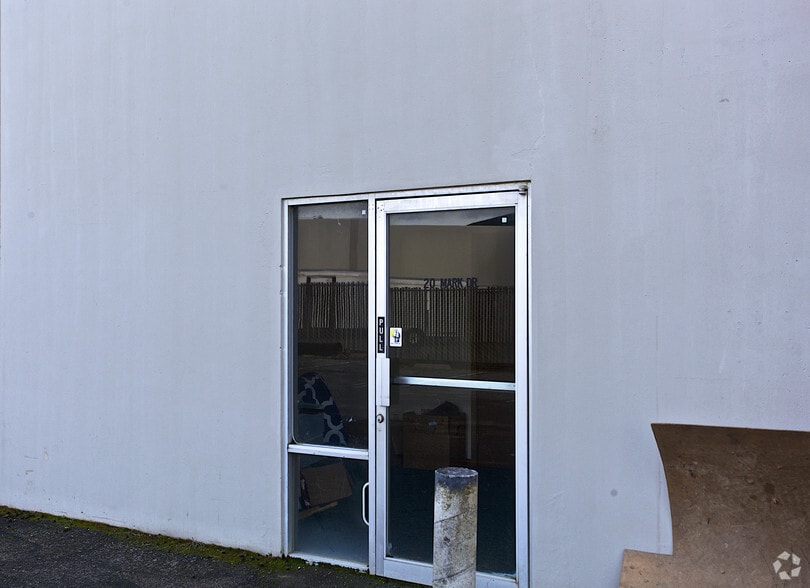 20-24 Mark Dr, San Rafael, CA for lease - Building Photo - Image 3 of 6