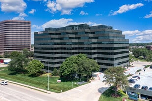 One Oakbrook Terrace - Automotive Property