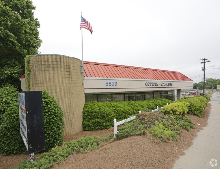 8539 Monroe Rd, Charlotte, NC for lease - Building Photo - Image 3 of 6