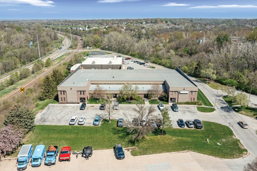2020 S 156th Cir, Omaha, NE for sale - Building Photo - Image 1 of 1