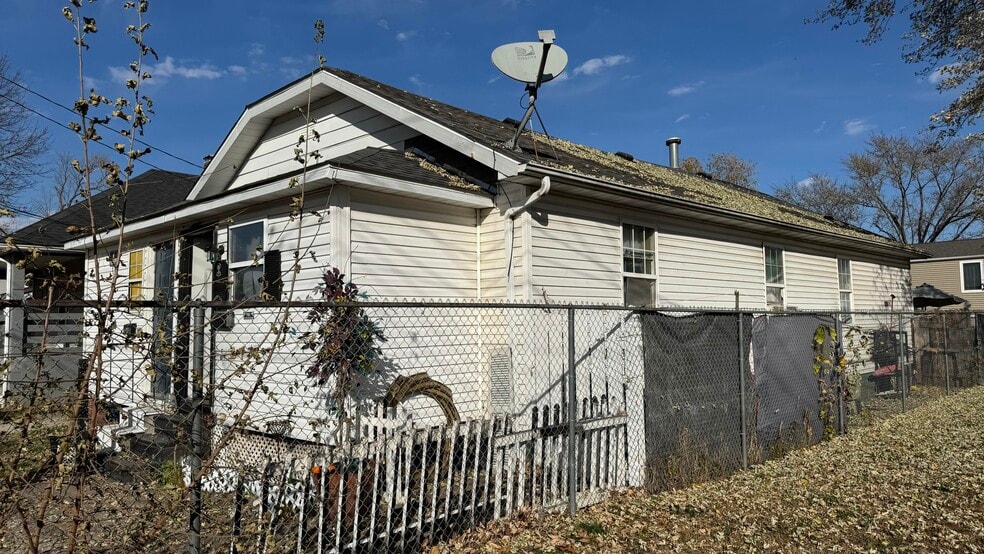 187 Goulding St, East Alton, IL for sale - Primary Photo - Image 1 of 2