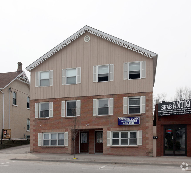 34 Main St S, Newmarket, ON L3Y 3Y5 | LoopNet