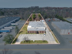 8912 Yellow Brick Rd, Rosedale, MD for lease Building Photo- Image 2 of 9