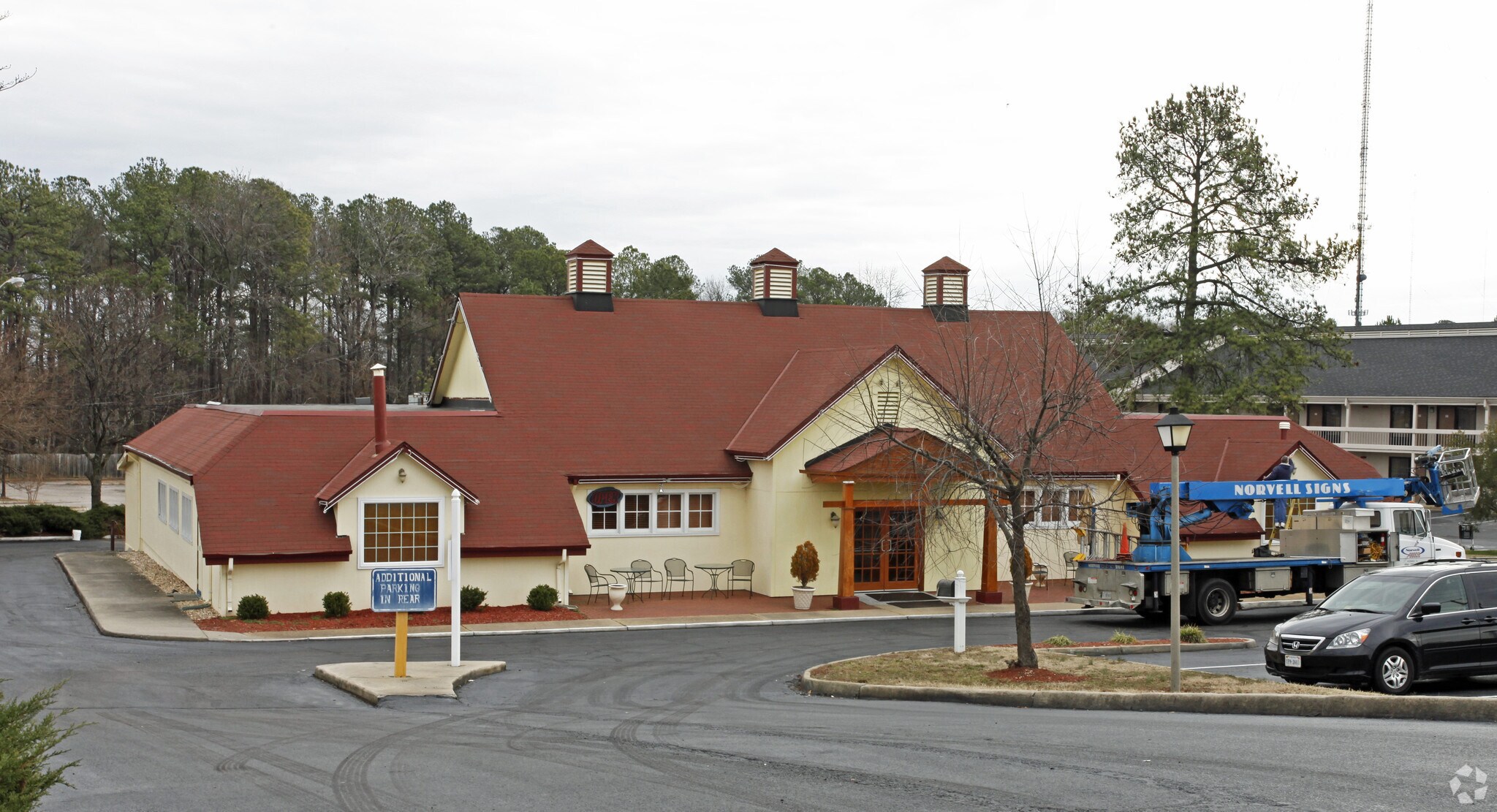 7408 W Broad St, Richmond, VA for sale Primary Photo- Image 1 of 1