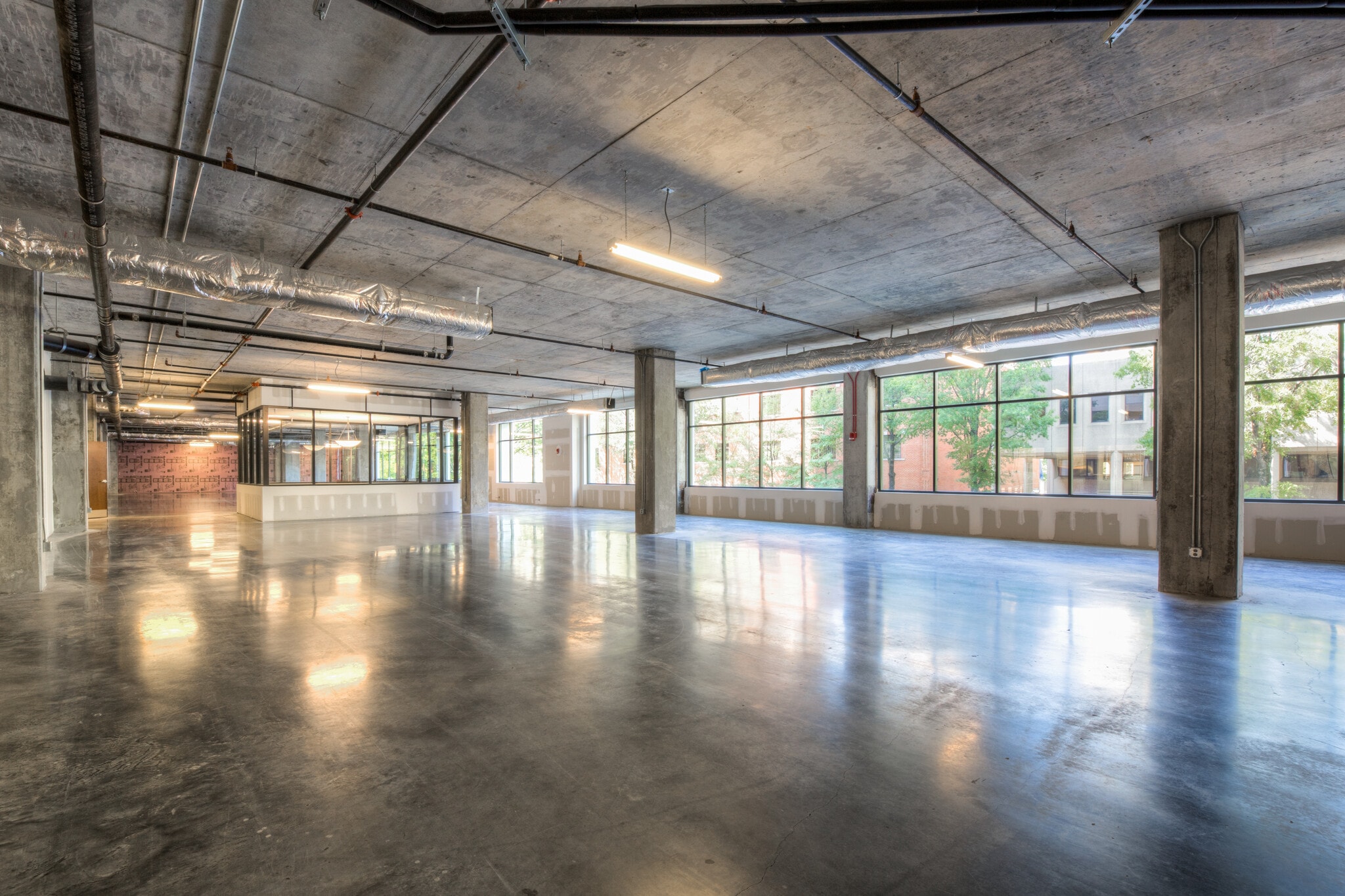 728 Market St, Chattanooga, TN for lease Interior Photo- Image 1 of 5