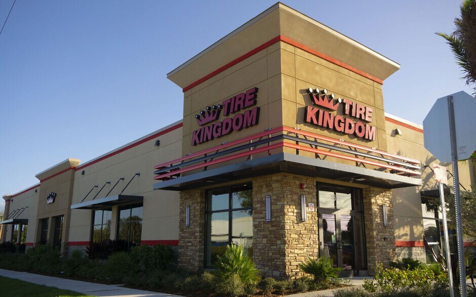 5530 SW College Rd, Ocala, FL 34474 Tire Kingdom