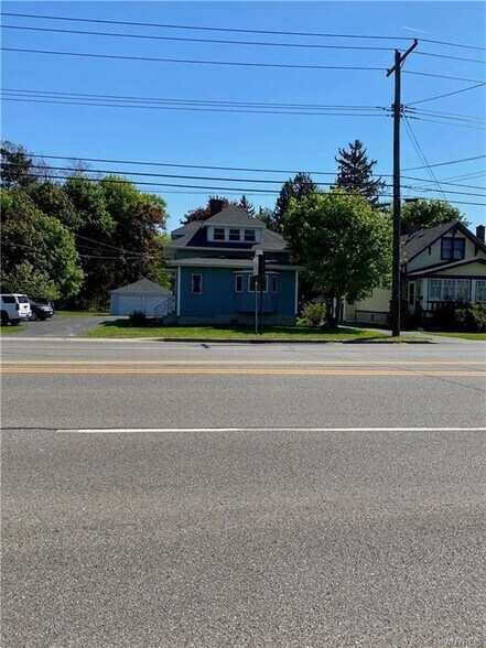 3557 Seneca St, West Seneca, NY for sale - Building Photo - Image 1 of 1