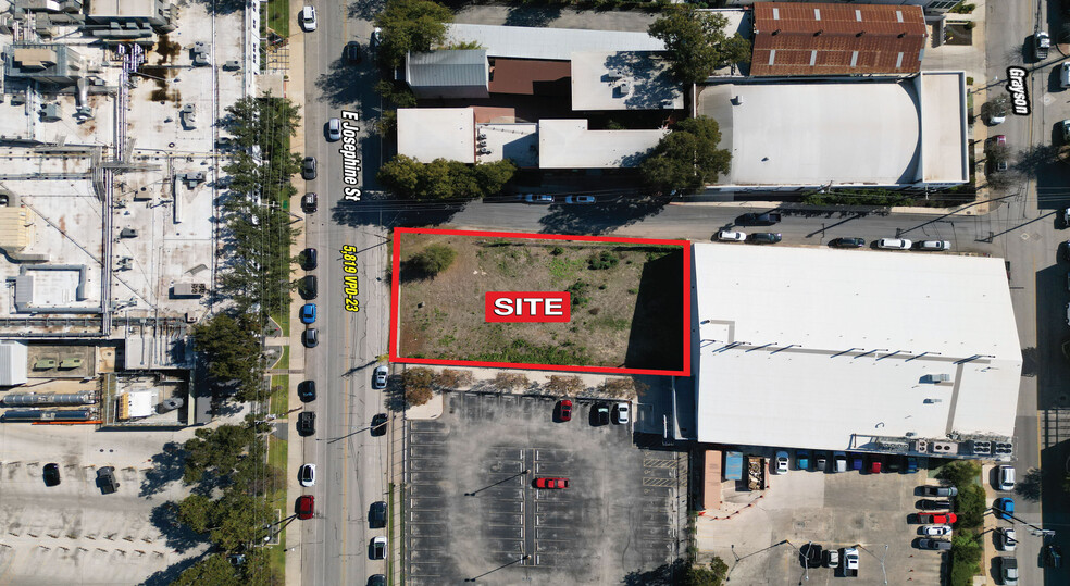 218 E Josephine St, San Antonio, TX for lease - Building Photo - Image 2 of 4