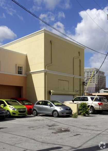 223 Valencia Ave, Coral Gables, FL for sale - Building Photo - Image 3 of 44