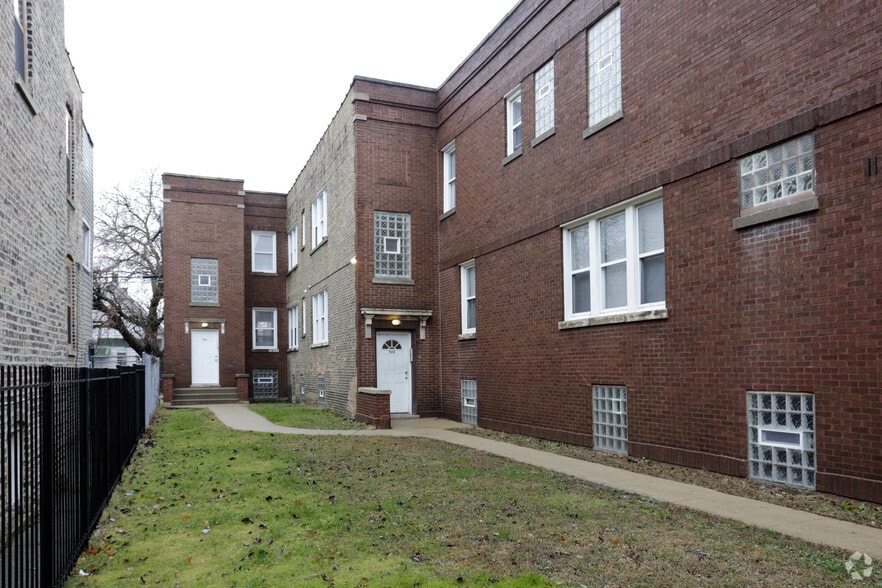 7926 S Union Ave, Chicago, IL for sale - Building Photo - Image 2 of 3