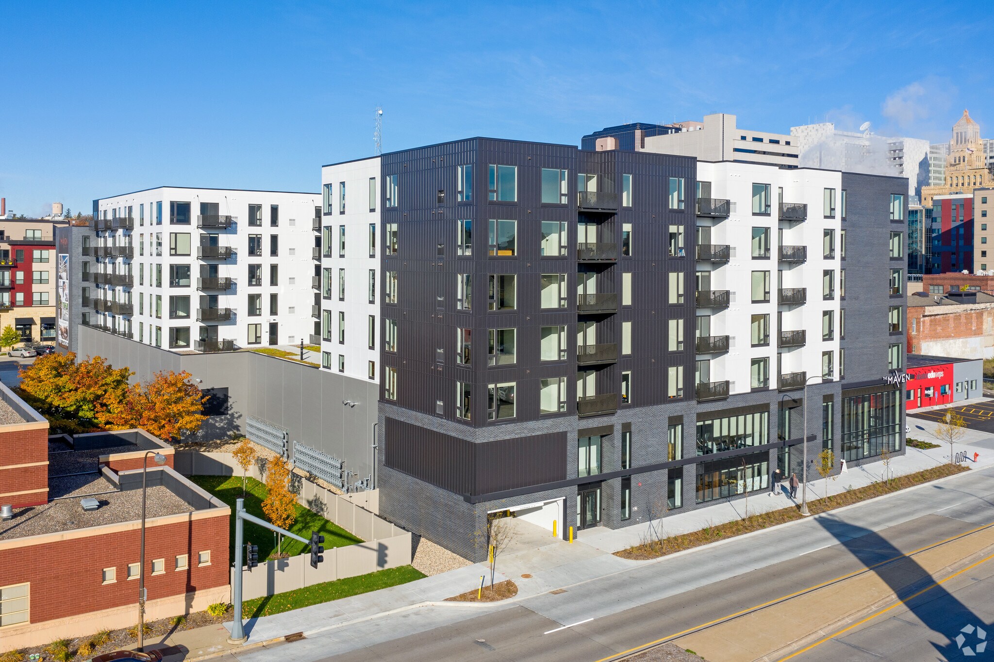 425 S Broadway, Rochester, MN 55904