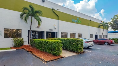 1400 NW 88th Ave, Doral, FL for lease Building Photo- Image 2 of 6