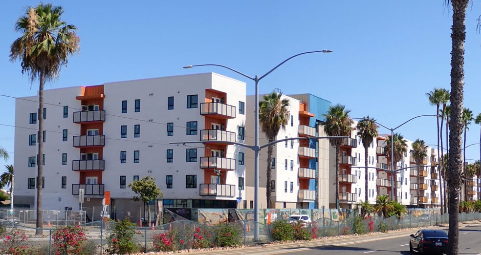 2550-2580 Long Beach Blvd, Long Beach, CA for lease - Other - Image 2 of 2