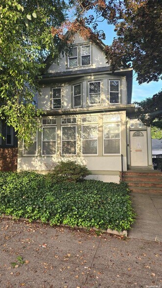 8533 Forest Pky, Jamaica, NY for sale - Building Photo - Image 1 of 1