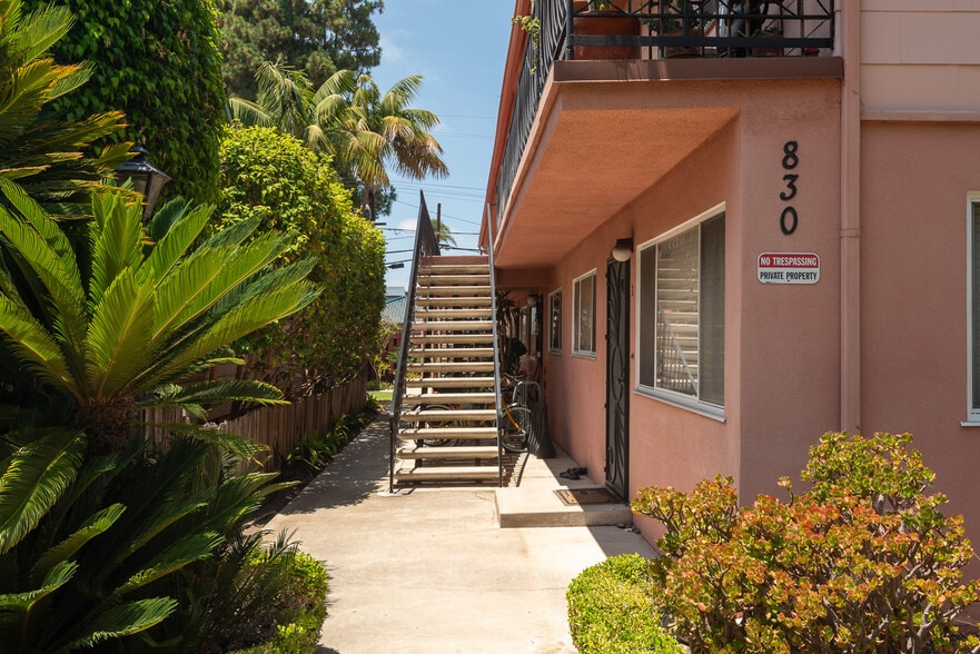 830 C Ave, Coronado, CA for sale - Building Photo - Image 3 of 23