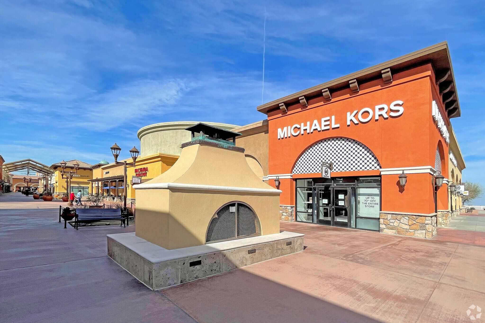 5701 Outlets At Tejon Pky, Arvin, CA 93203 - Outlets at Tejon LoopNet