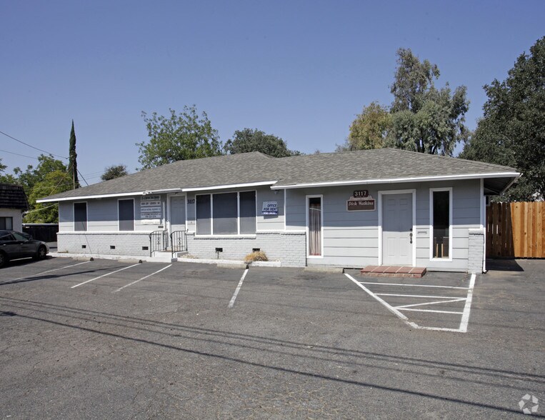 3117 El Camino Ave, Sacramento, CA for lease - Building Photo - Image 2 of 16