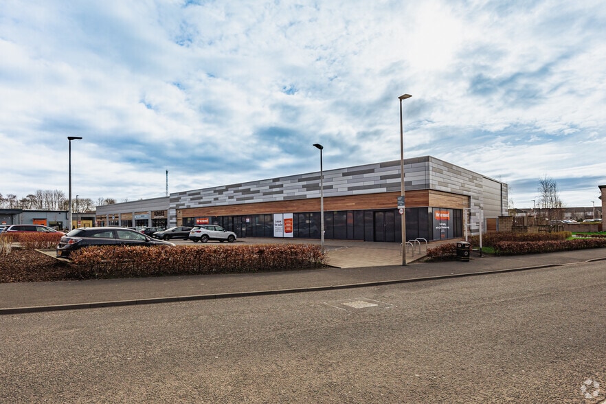 Station Rd, Bishopton for lease - Primary Photo - Image 1 of 3