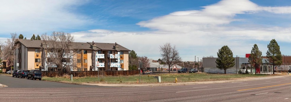 11900 E Iliff Ave, Aurora, CO for sale - Primary Photo - Image 1 of 9