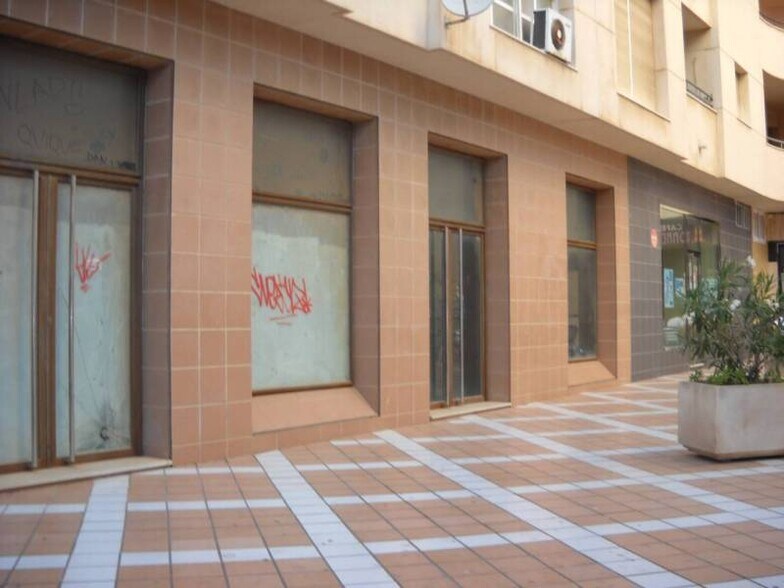 Retail in El Ejido, Almería for lease - Building Photo - Image 3 of 4