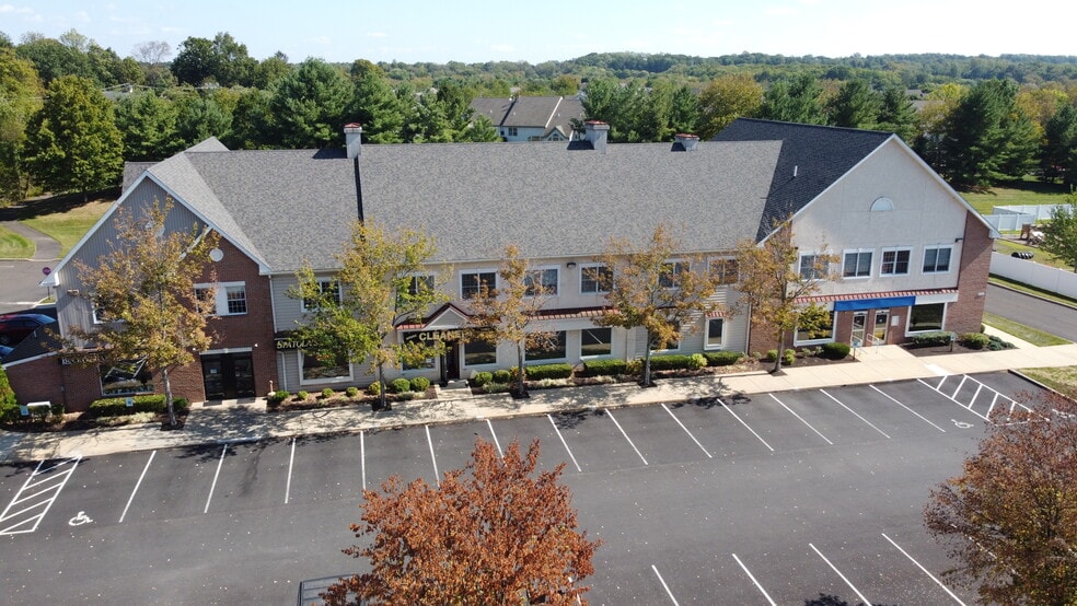 5175 Cold Spring Creamery Rd, Doylestown, PA for lease - Primary Photo - Image 1 of 8
