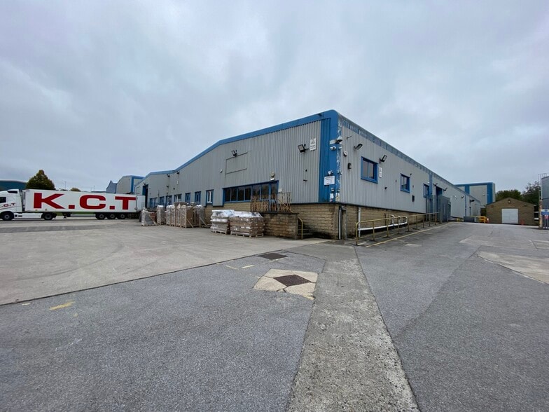 Billington Rd, Burnley for lease - Building Photo - Image 2 of 10