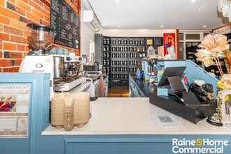 235 Edward St, Wagga Wagga for lease Interior Photo- Image 2 of 11