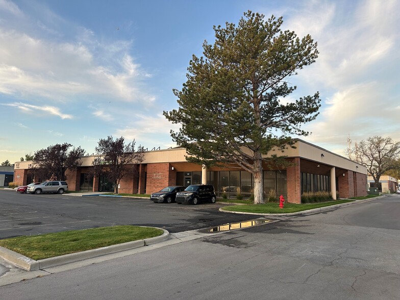 4750 W Wiley Post Way, Salt Lake City, UT for lease - Building Photo - Image 3 of 5