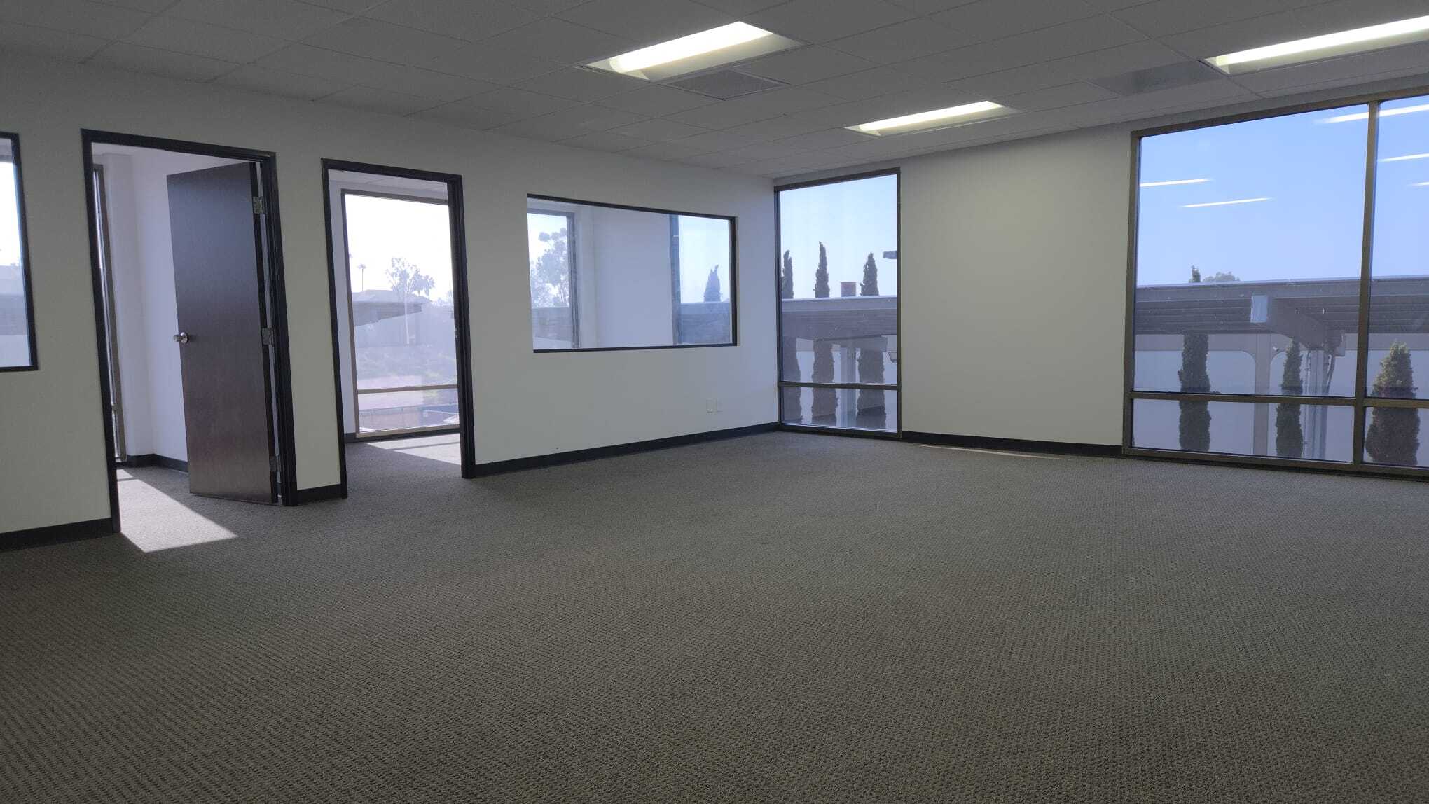 22 W 35th St, National City, CA for lease Interior Photo- Image 1 of 9