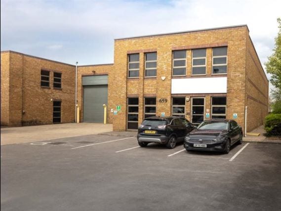 656-659 River Gdns, Feltham for sale - Building Photo - Image 1 of 1