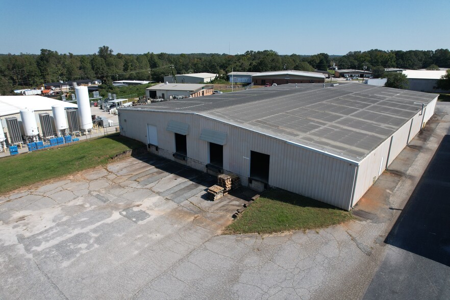 117 Southwest Dr, Spartanburg, SC for lease - Building Photo - Image 1 of 11