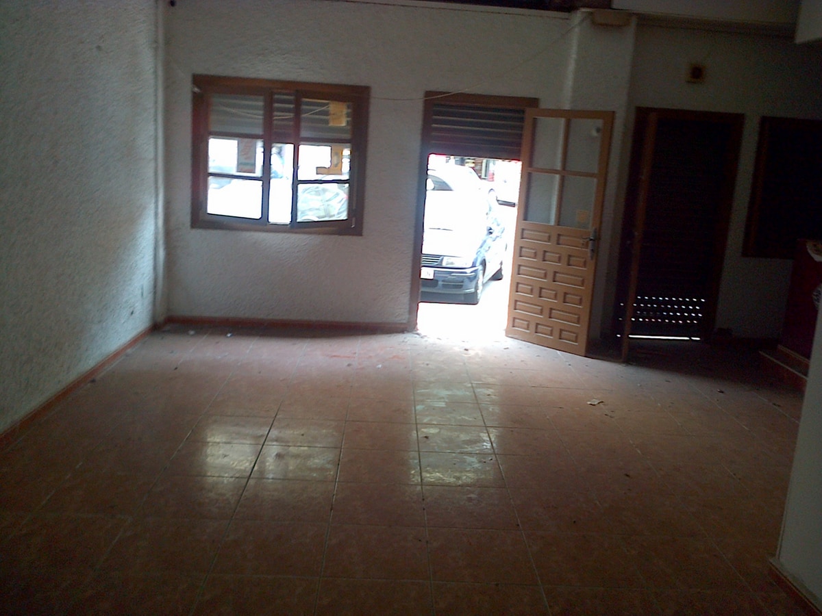 Málaga, MAL 29002 - Unit - - - Interior Photo - Image 1 of 8