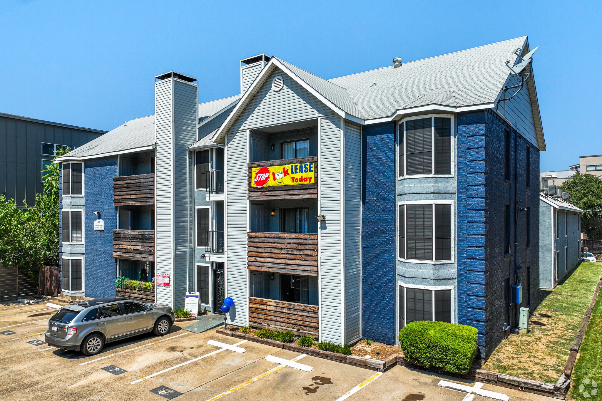 4919 Belmont Ave, Dallas, TX for sale Primary Photo- Image 1 of 1