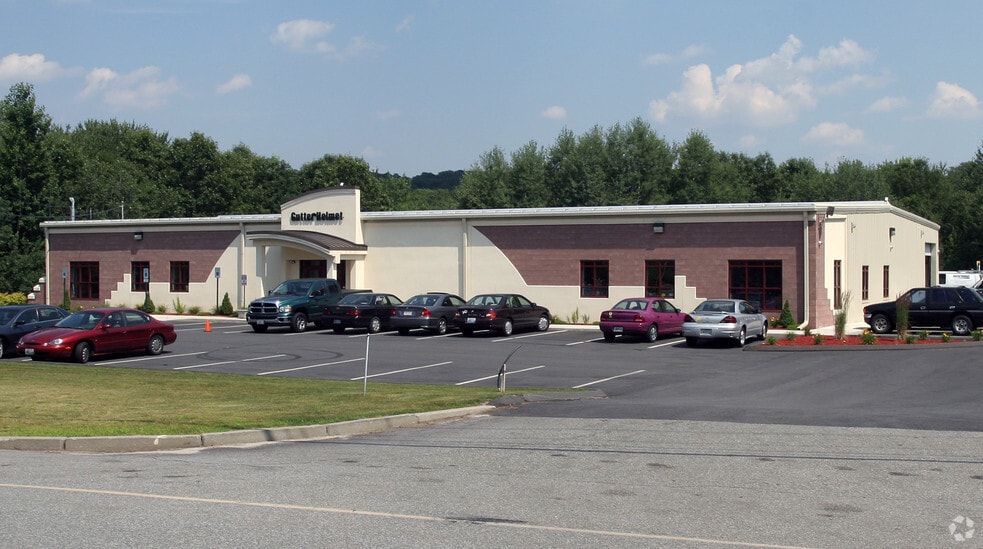 1137 Park East Dr, Woonsocket, RI for sale - Building Photo - Image 3 of 4