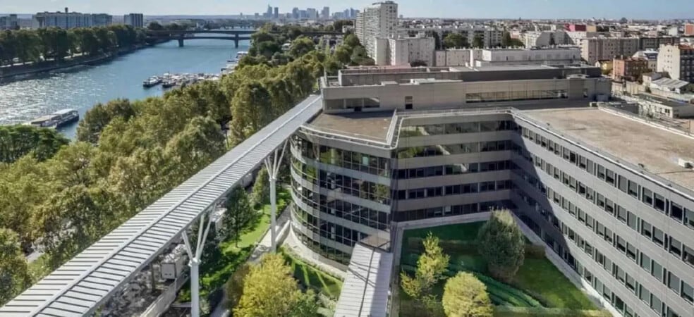 29 Quai Aulagnier, Asnières-sur-Seine for lease - Building Photo - Image 1 of 10