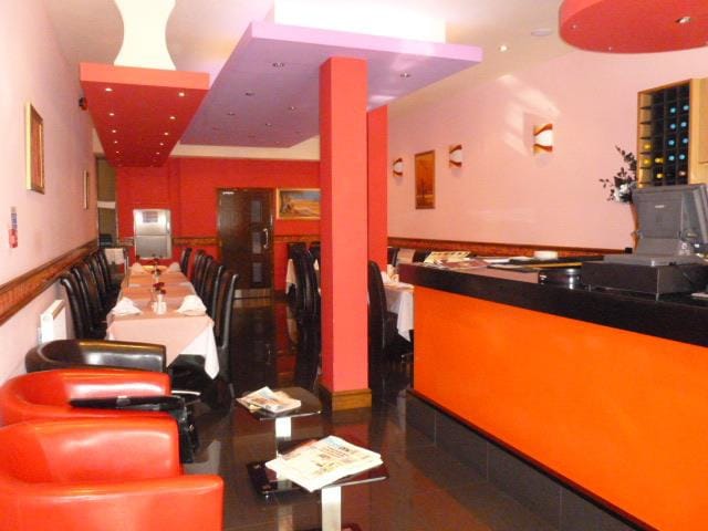59-61 The Broadway, Haywards Heath for lease - Building Photo - Image 2 of 6
