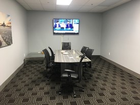 Courtyard Plaza - Loft