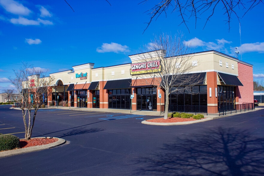 2881-2893 Florence Blvd, Florence, AL for lease - Building Photo - Image 2 of 5