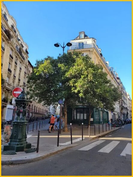 25 Rue Sainte-Isaure, Paris for lease - Building Photo - Image 2 of 16