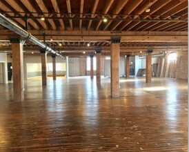 1529 W Armitage Ave, Chicago, IL for lease Interior Photo- Image 1 of 5