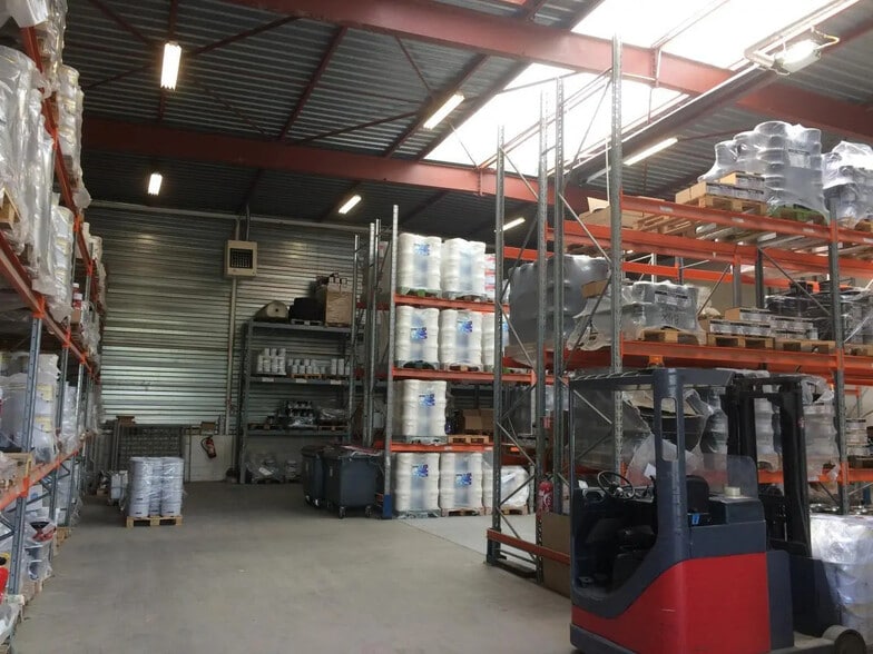 Flex in Nanteuil-lès-Meaux for sale - Interior Photo - Image 2 of 4