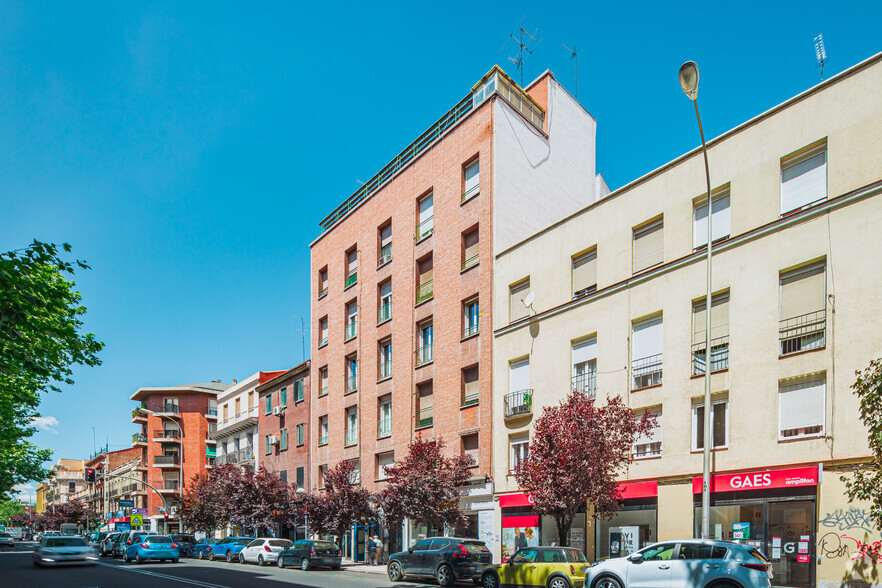 Calle López de Hoyos, 105, Madrid, Madrid for lease - Building Photo - Image 3 of 3